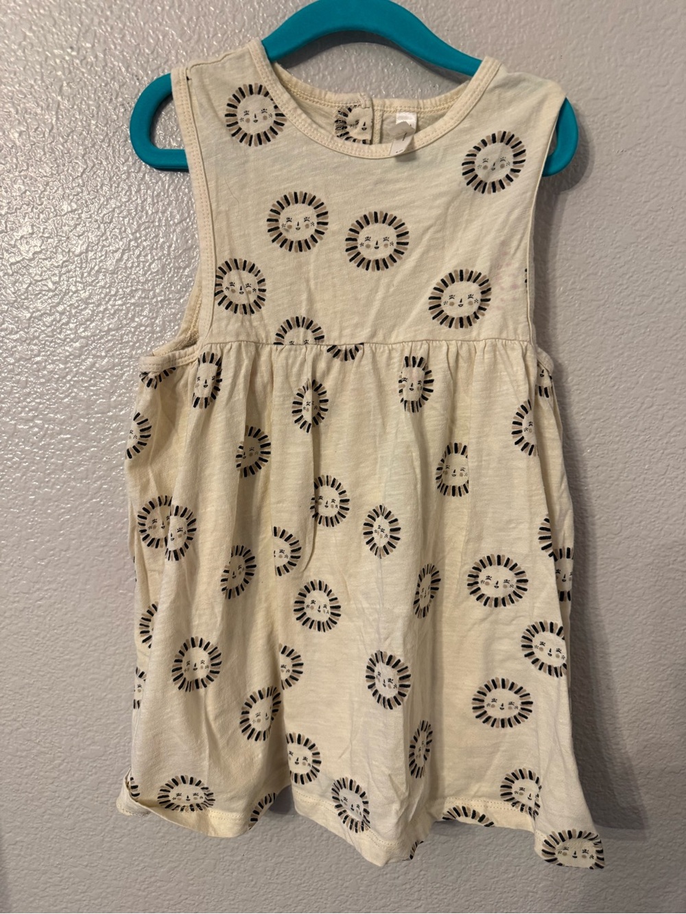 Rylee + Cru Cream Sleeveless Dress with Black Sunburst Print